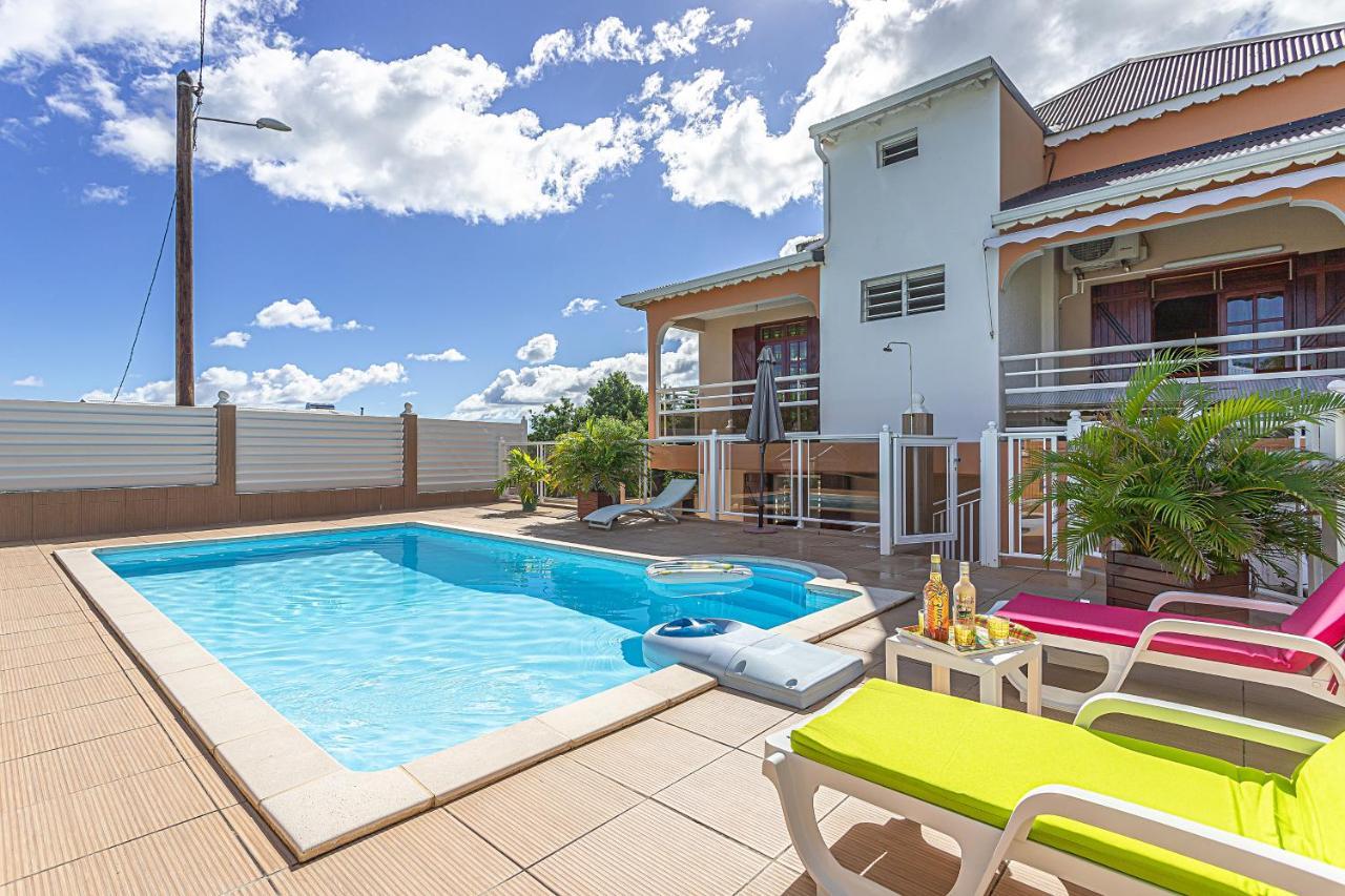 Chez Gerty Et Jocelyn Apartment Le Moule Ngoại thất bức ảnh