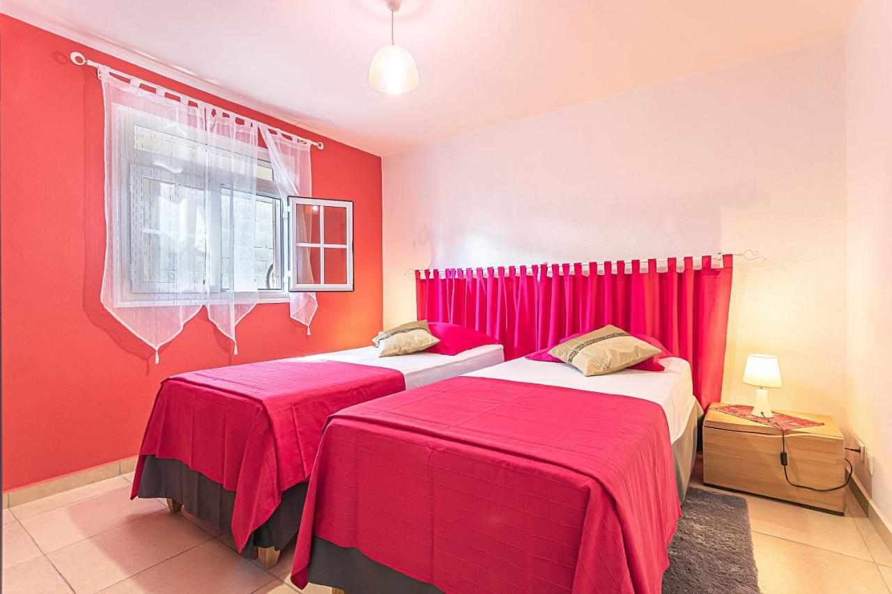 Chez Gerty Et Jocelyn Apartment Le Moule Ngoại thất bức ảnh